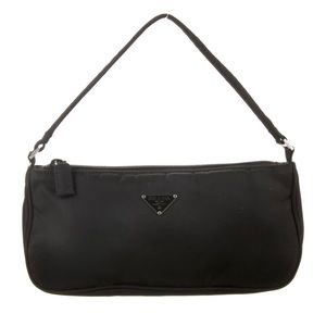 Prada Tessuto bag! Basically in new condition and barely worn! Free shipping :)